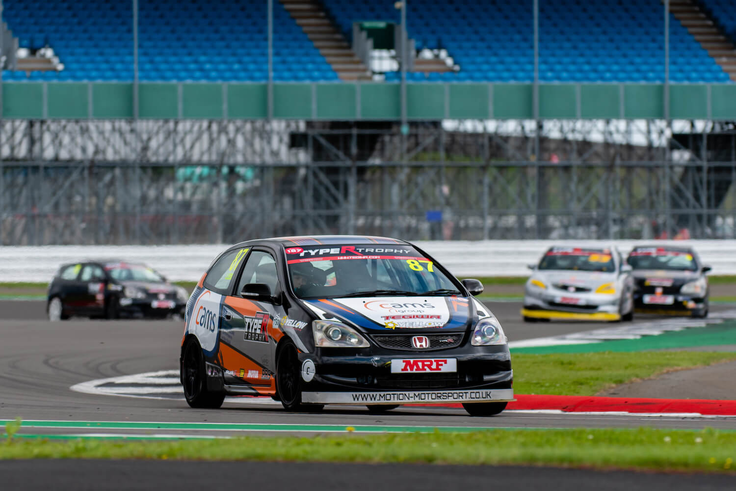 CAMS Backed Civic Gains Strong Results at Silverstone